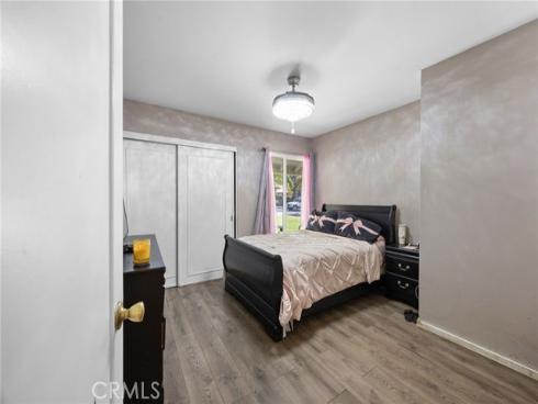 1130 E 21st  , Santa Ana, CA
