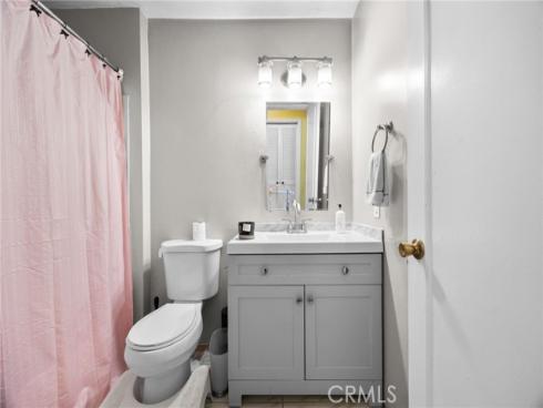 1130 E 21st  , Santa Ana, CA