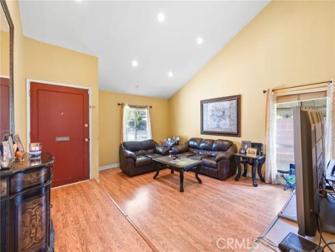 1130 E 21st  , Santa Ana, CA