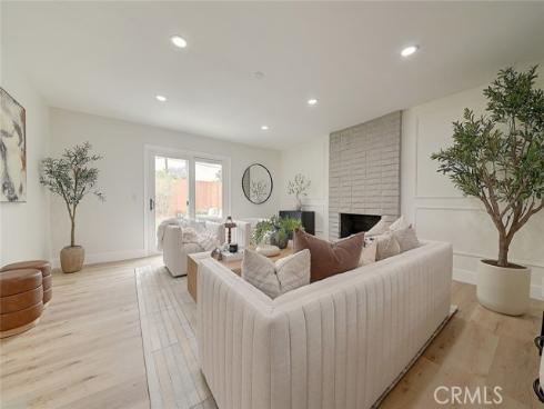 2113 S Forest , Santa Ana, CA