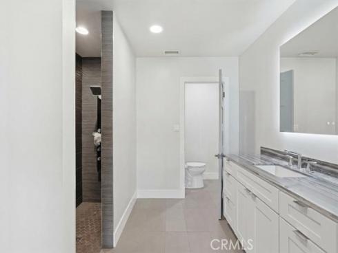 2215 N Spurgeon Street, Santa Ana, CA