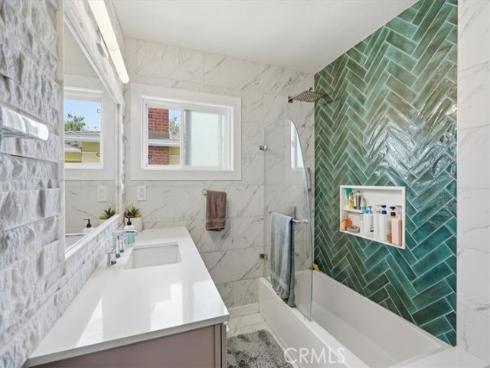2215 N Spurgeon Street, Santa Ana, CA