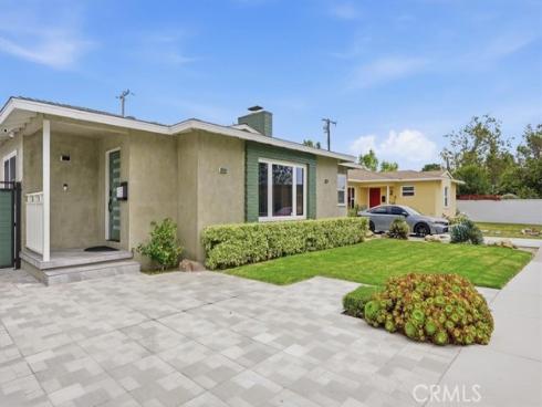 2215 N Spurgeon Street, Santa Ana, CA