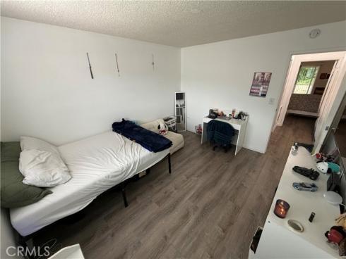 521 S Lyon  85 , Santa Ana, CA