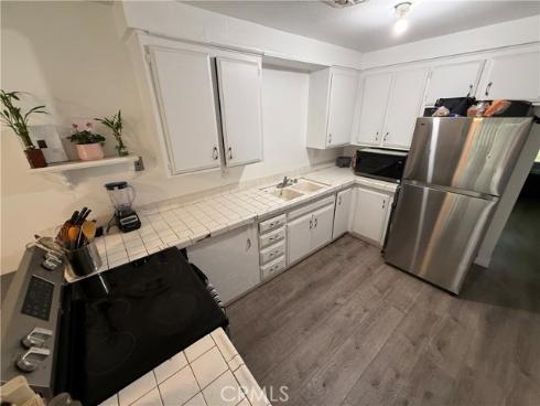 521 S Lyon  85 , Santa Ana, CA