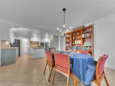 1517 E 19th , Santa Ana, CA
