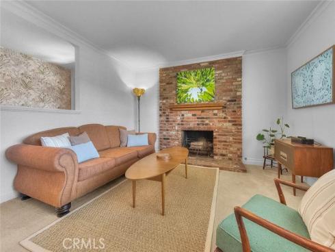 1517 E 19th , Santa Ana, CA