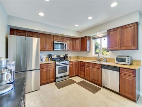 13791  Pasadena  , Santa Ana, CA