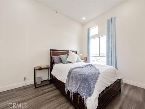 450 E 4th  416 , Santa Ana, CA