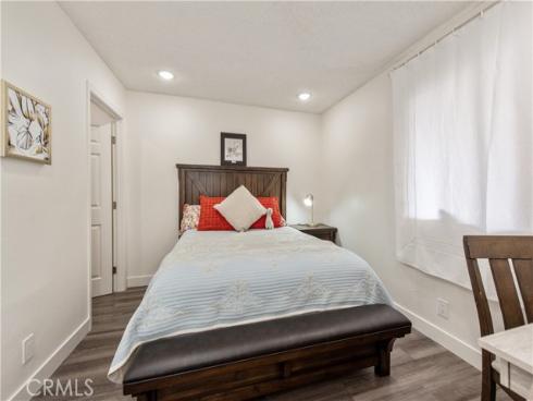 450 E 4th  416 , Santa Ana, CA