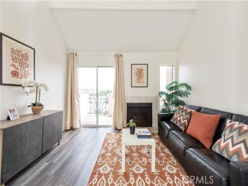 450 E 4th  416 , Santa Ana, CA