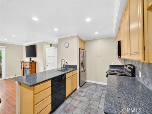 2521 W Sunflower  H6 , Santa Ana, CA