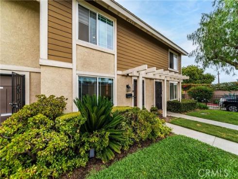 2921 S Sycamore St E , Santa Ana, CA