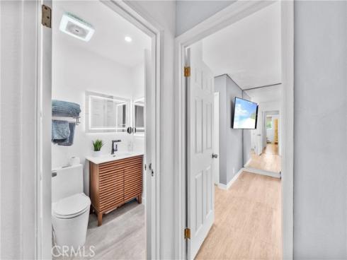 2921 S Sycamore St E , Santa Ana, CA