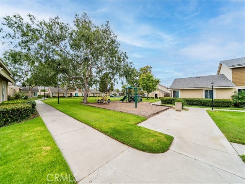 2921 S Sycamore St E , Santa Ana, CA