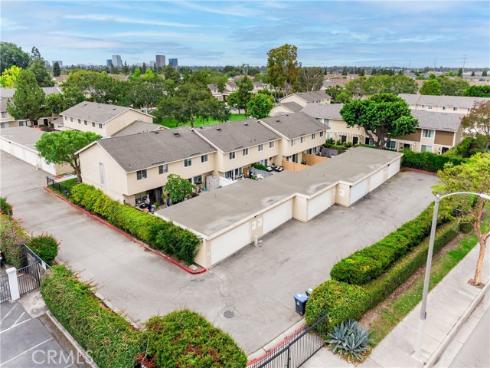 2921 S Sycamore St E , Santa Ana, CA