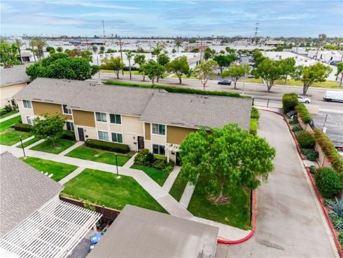2921 S Sycamore St E , Santa Ana, CA