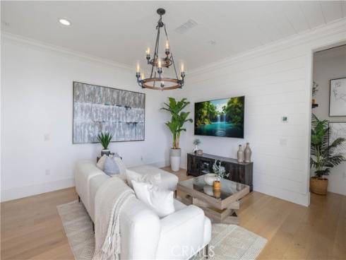 18806  Winnwood  , Santa Ana, CA