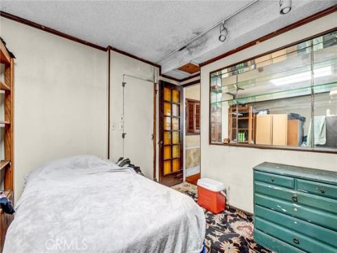 835  French   Street, Santa Ana, CA