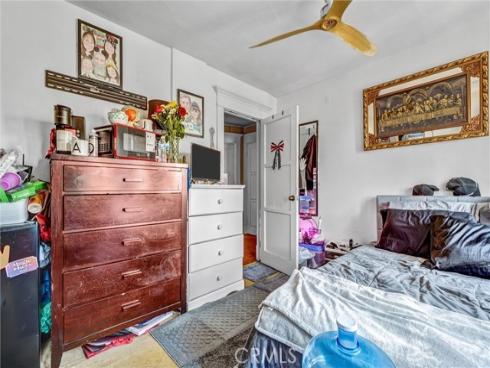 835  French   Street, Santa Ana, CA