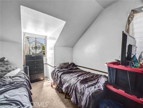 835  French   Street, Santa Ana, CA