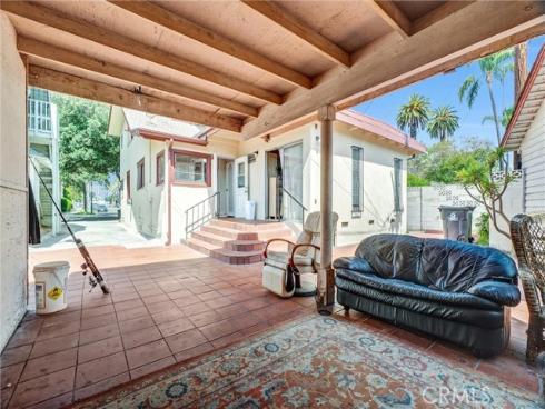 835  French   Street, Santa Ana, CA