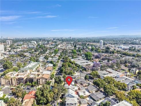 835  French   Street, Santa Ana, CA