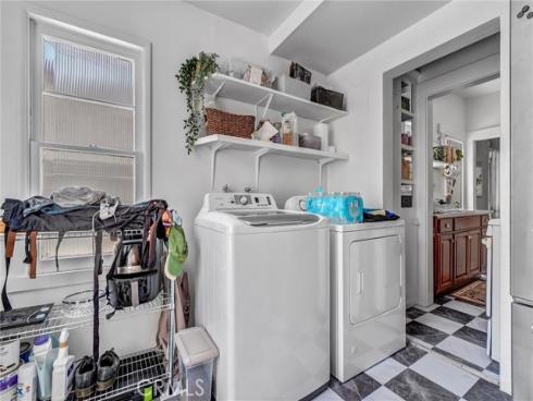 839  French   Street, Santa Ana, CA