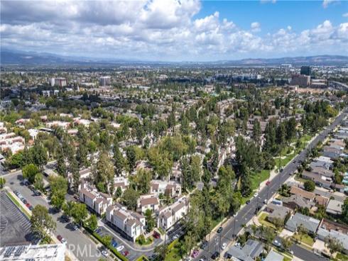 1410 Cabrillo Park , Santa Ana, CA