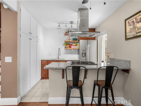 1410 Cabrillo Park , Santa Ana, CA