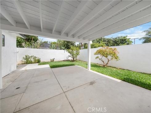 2031 S Center Street , Santa Ana, CA