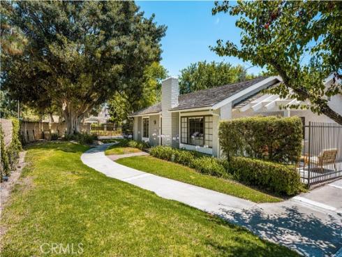 2005 W West Wind  , Santa Ana, CA
