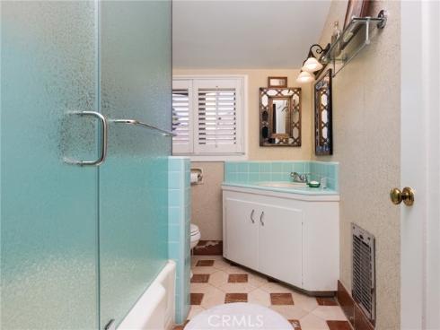 410 W 19th  , Santa Ana, CA