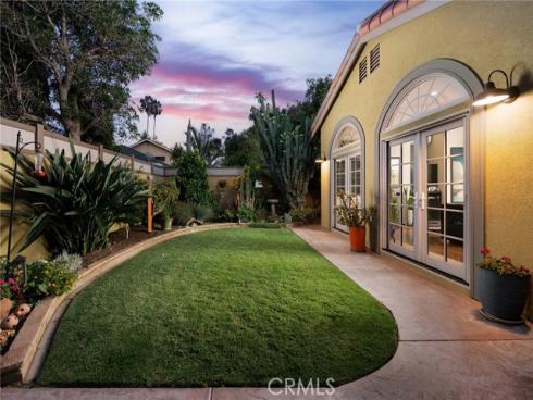 410 W 19th  , Santa Ana, CA