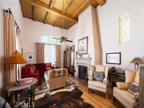 410 W 19th  , Santa Ana, CA
