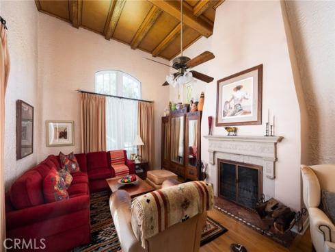 410 W 19th  , Santa Ana, CA