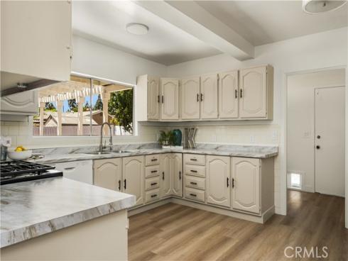 1314 N Flower , Santa Ana, CA