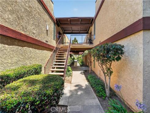 1010 W Macarthur  86 , Santa Ana, CA