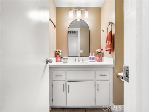 3900 W Hazard  A , Santa Ana, CA