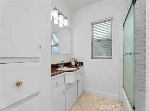1707 N Olive Street, Santa Ana, CA