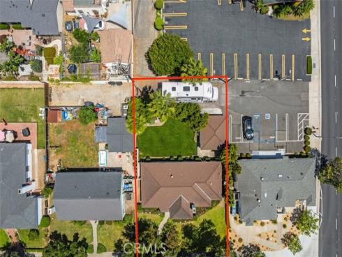 1707 N Olive Street, Santa Ana, CA