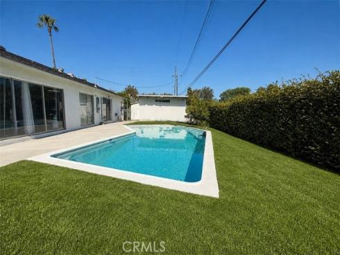 2209  Grovemont  , Santa Ana, CA