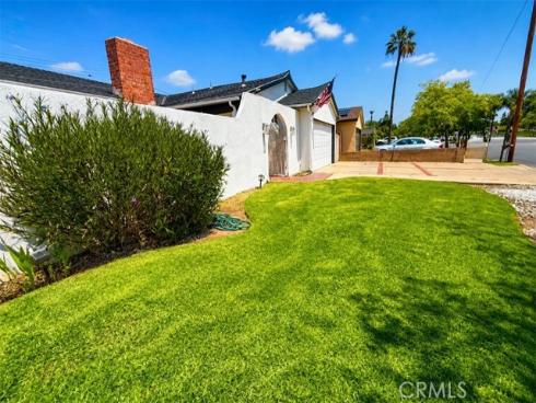 2209  Grovemont  , Santa Ana, CA