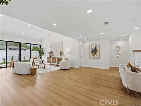 12621 Singing Wood Drive, Santa Ana, CA