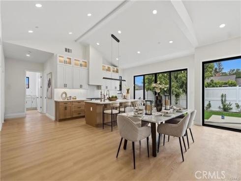 12621 Singing Wood Drive, Santa Ana, CA
