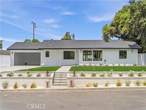 12621 Singing Wood Drive, Santa Ana, CA