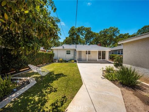1915 N Linwood Avenue, Santa Ana, CA