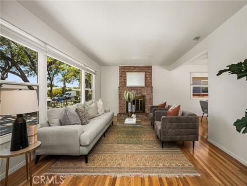 1915 N Linwood Avenue, Santa Ana, CA