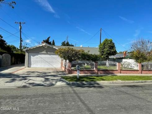 842 S Corta Drive, Santa Ana, CA