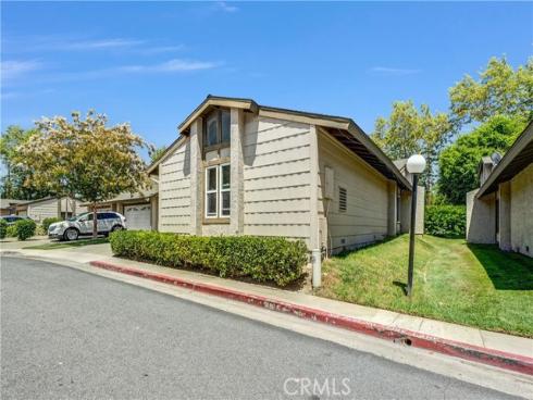 2616  N Tustin  A  Avenue, Santa Ana, CA
